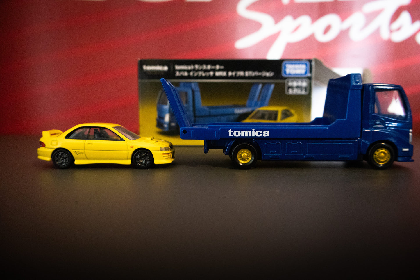 TOMICA STI TYPE R TRANSPORT SET (DAMAGED BOX)