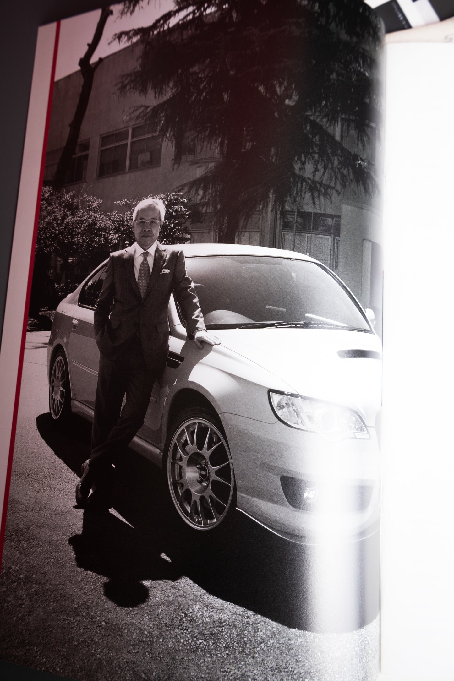 SUBARU LEGACY S402 BROCHURE