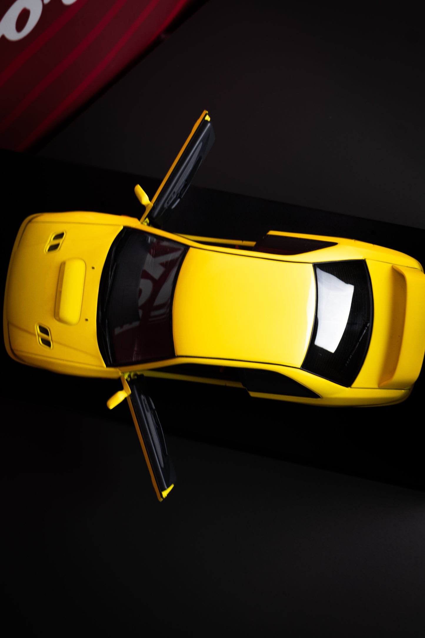 AUTOART GC8 IMPREZA TYPE R CHASE YELLOW (READ DESCRIPTION)