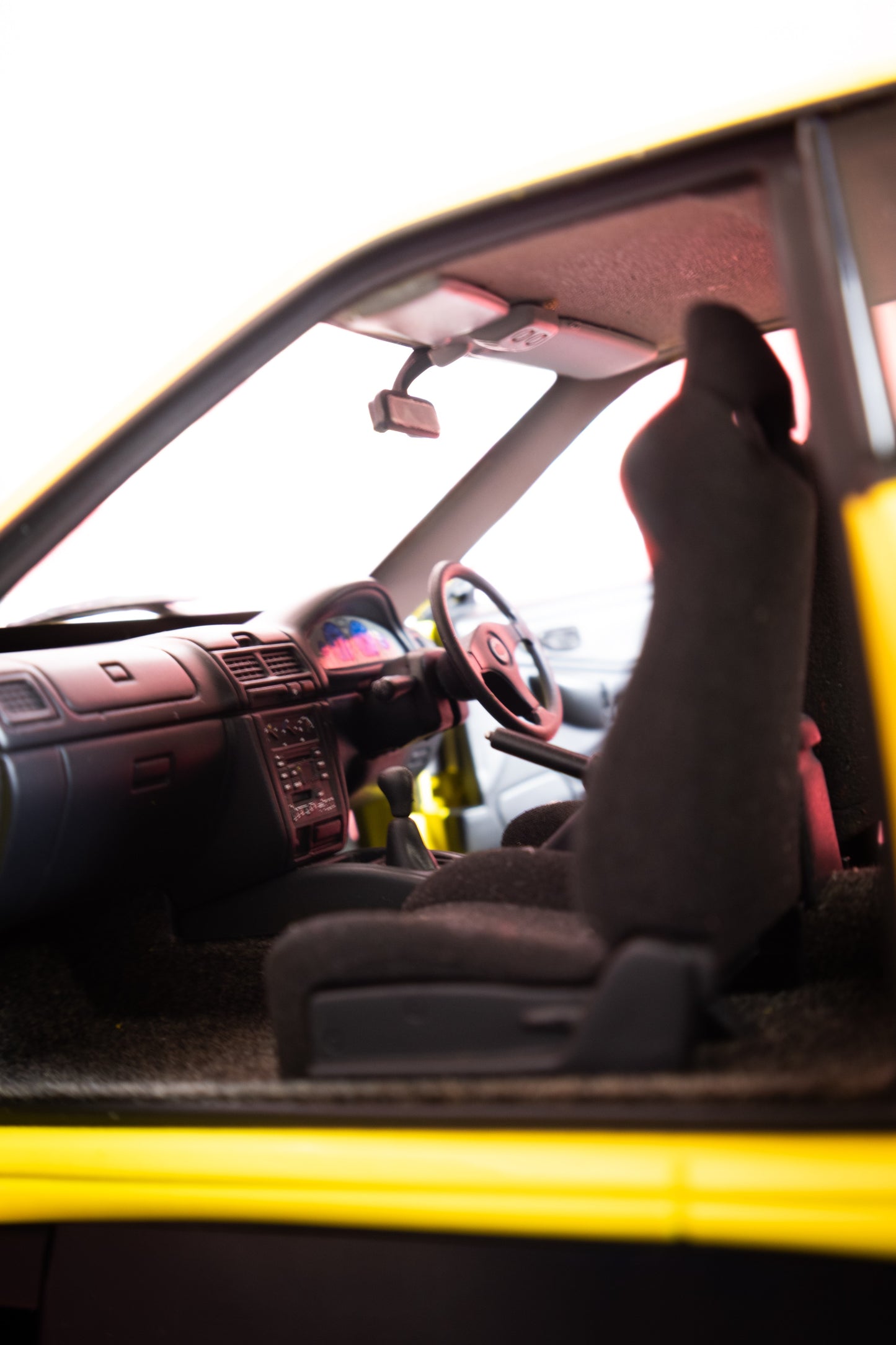 AUTOART GC8 IMPREZA TYPE R CHASE YELLOW (READ DESCRIPTION)