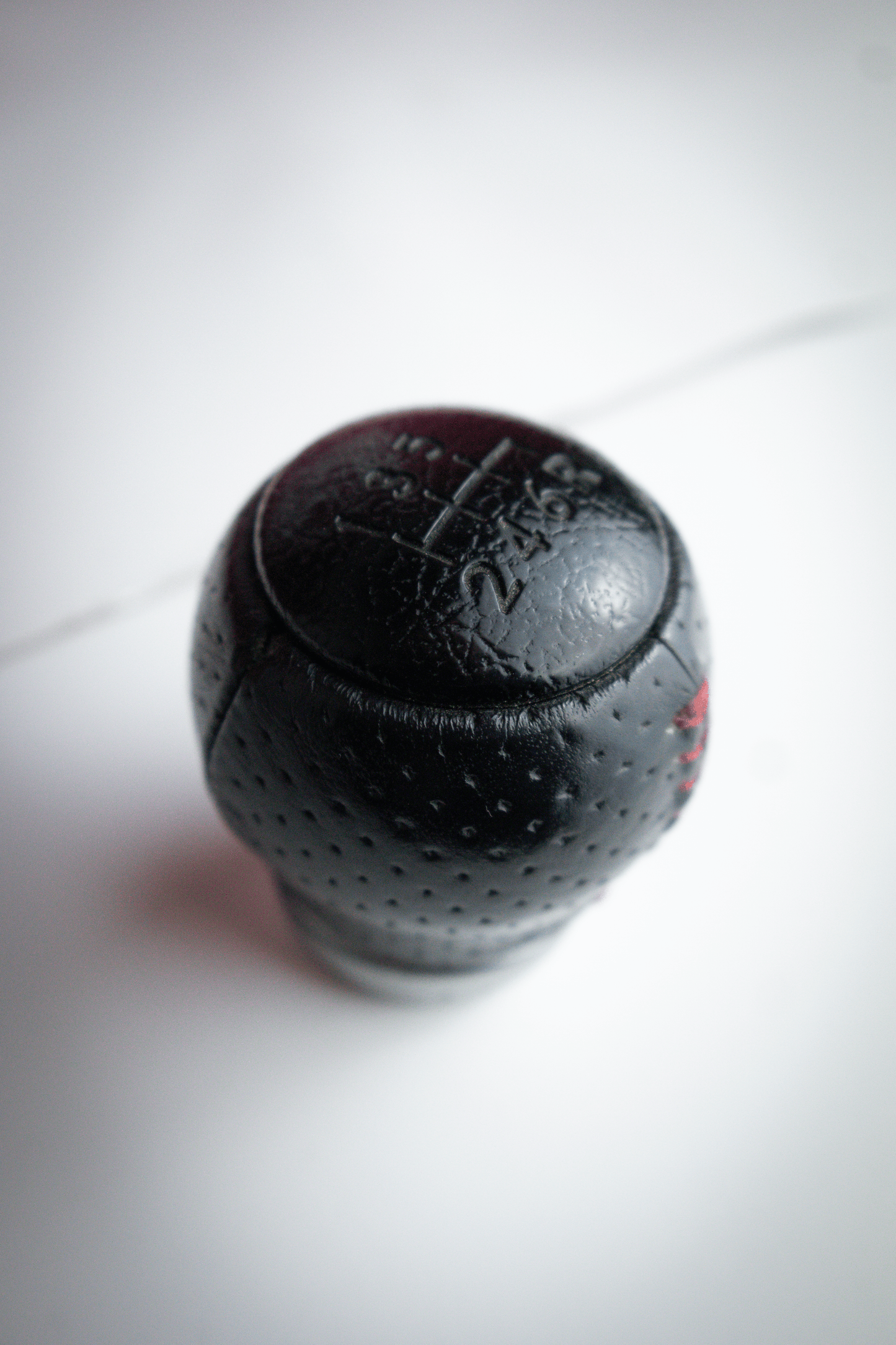 SUBARU STI GDB LEATHER SHIFT KNOB