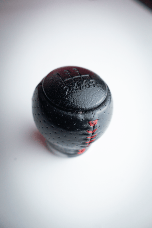 SUBARU GDB STI LEATHER SHIFT KNOB